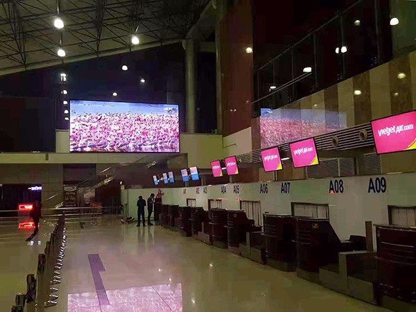 越南河內某機場室內P3全彩屏